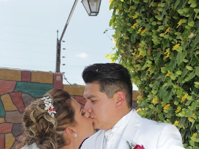 La boda de Lorenzo  y Andrea en Coacalco, Estado México 2