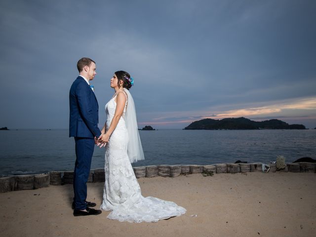 La boda de Pau y Rob en Ixtapa Zihuatanejo, Guerrero 17