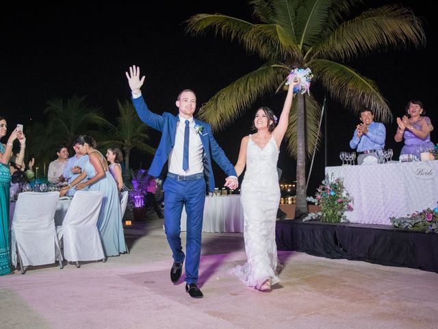 La boda de Pau y Rob en Ixtapa Zihuatanejo, Guerrero 31