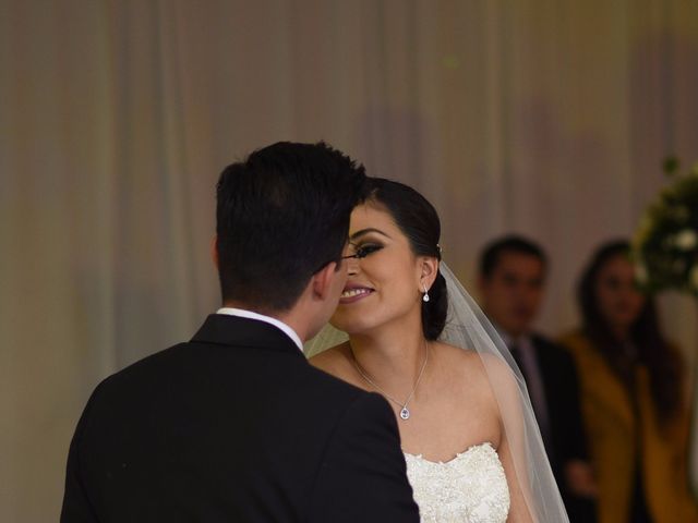 La boda de Víctor y Ange en Durango, Durango 19