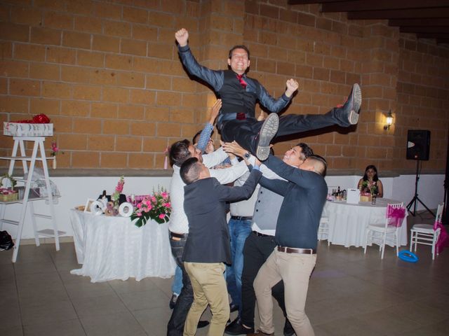 La boda de  Omar y Cristina en Morelia, Michoacán 21