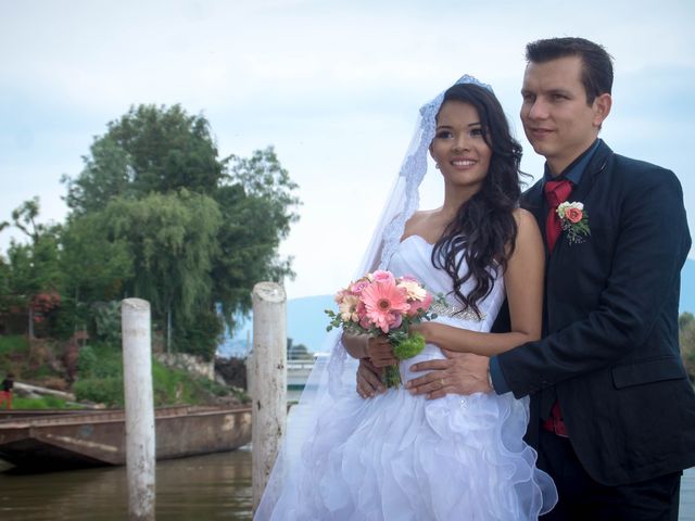 La boda de  Omar y Cristina en Morelia, Michoacán 25