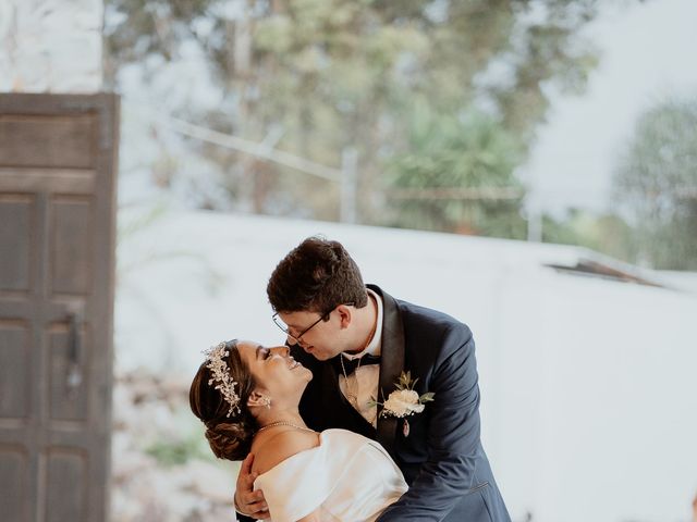 La boda de Luis y Valeria en Salamanca, Guanajuato 22