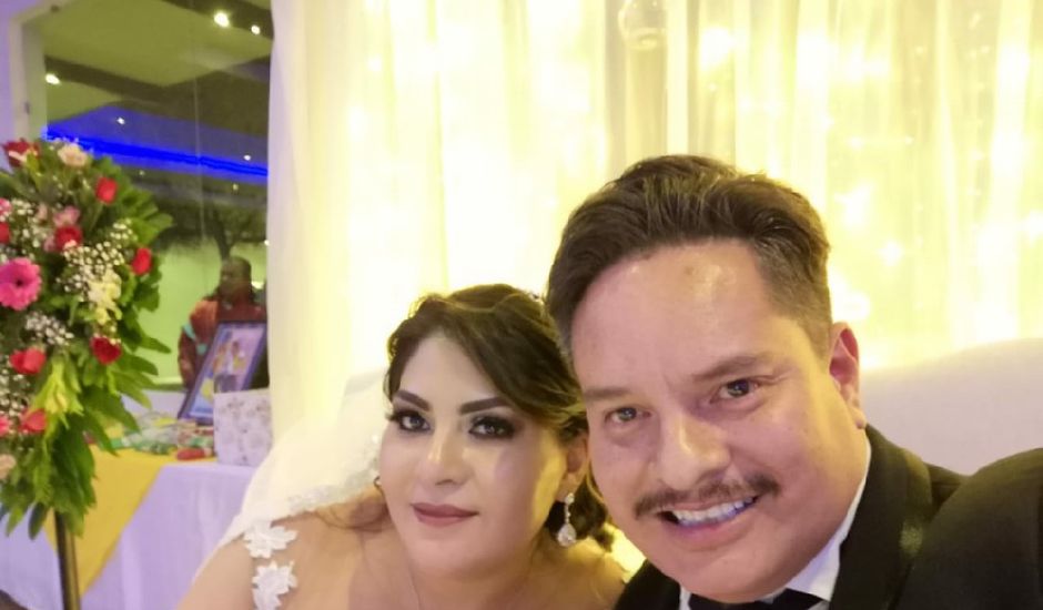 La boda de Pepe y Mely en Durango, Durango