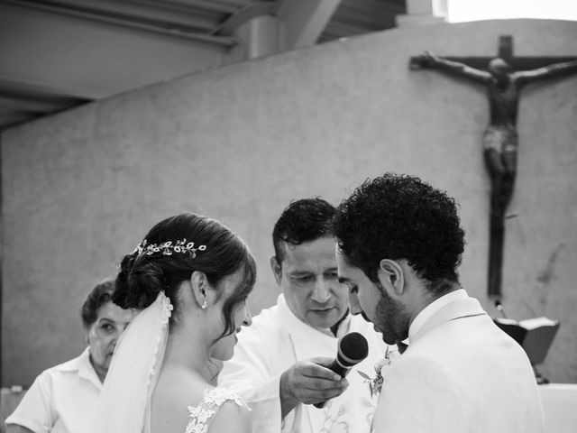 La boda de Carlos y Yuli en Ixtapa Zihuatanejo, Guerrero 18