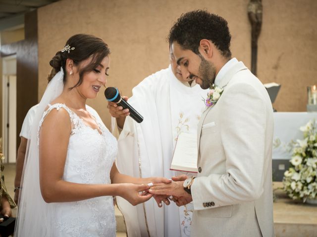 La boda de Carlos y Yuli en Ixtapa Zihuatanejo, Guerrero 19