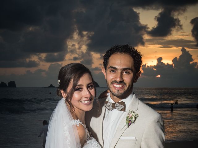 La boda de Carlos y Yuli en Ixtapa Zihuatanejo, Guerrero 34