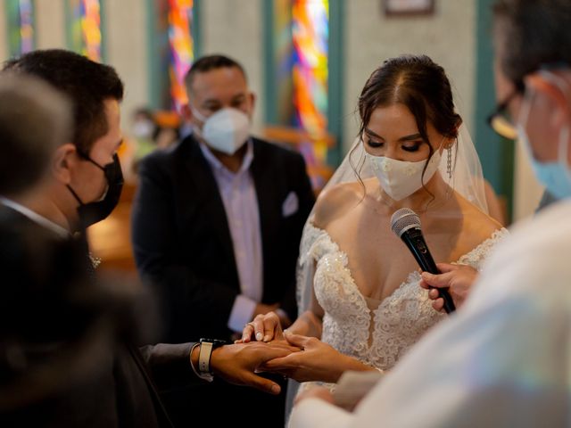 La boda de Javier y Miriam en Querétaro, Querétaro 182