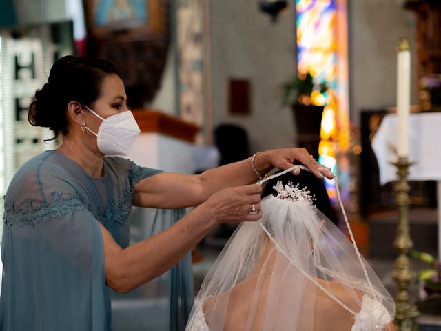 La boda de Javier y Miriam en Querétaro, Querétaro 201