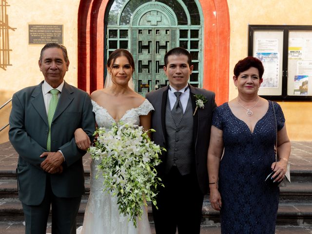 La boda de Javier y Miriam en Querétaro, Querétaro 219