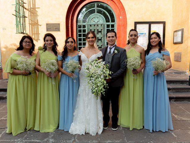 La boda de Javier y Miriam en Querétaro, Querétaro 221