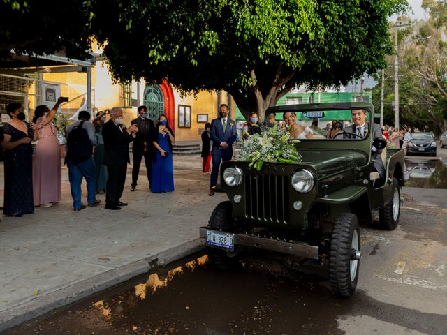 La boda de Javier y Miriam en Querétaro, Querétaro 243