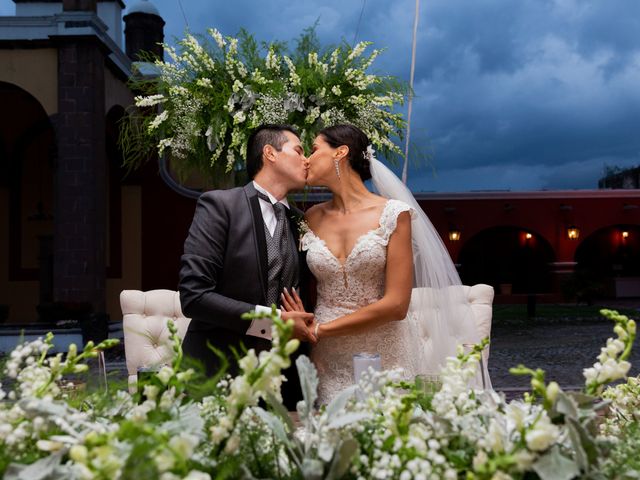 La boda de Javier y Miriam en Querétaro, Querétaro 298