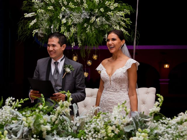 La boda de Javier y Miriam en Querétaro, Querétaro 302