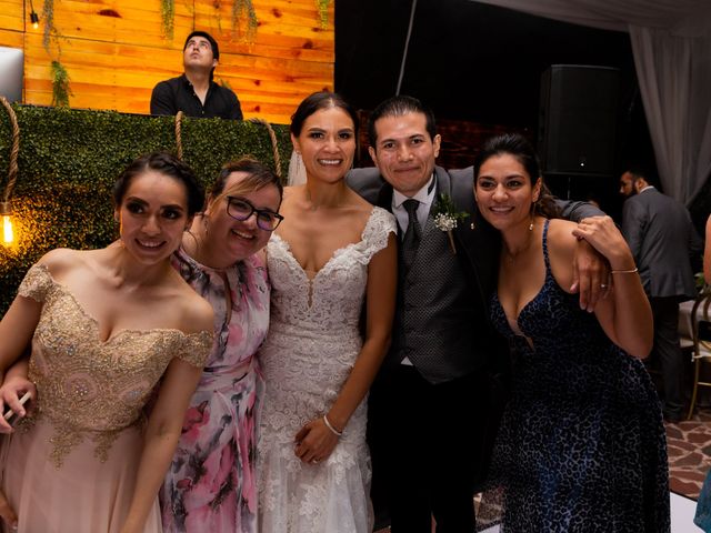 La boda de Javier y Miriam en Querétaro, Querétaro 337