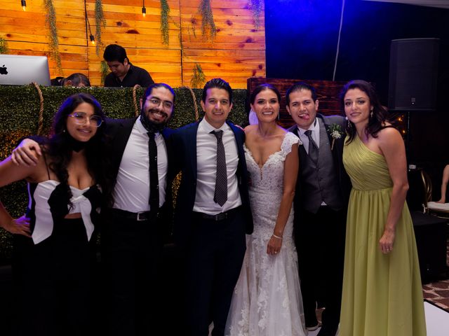 La boda de Javier y Miriam en Querétaro, Querétaro 338