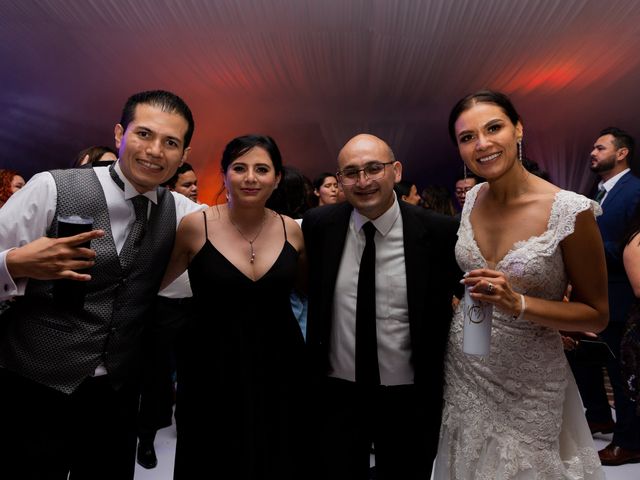 La boda de Javier y Miriam en Querétaro, Querétaro 384