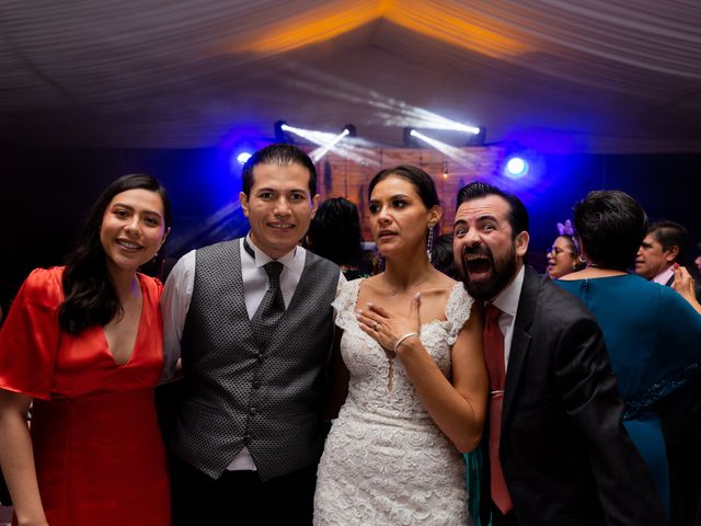 La boda de Javier y Miriam en Querétaro, Querétaro 427