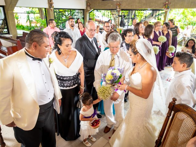 La boda de Raul y Berenice en Temixco, Morelos 46