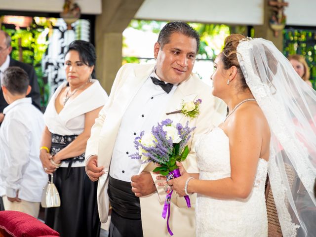 La boda de Raul y Berenice en Temixco, Morelos 48