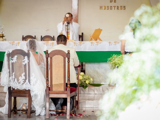 La boda de Raul y Berenice en Temixco, Morelos 64