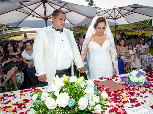 La boda de Raul y Berenice en Temixco, Morelos 81