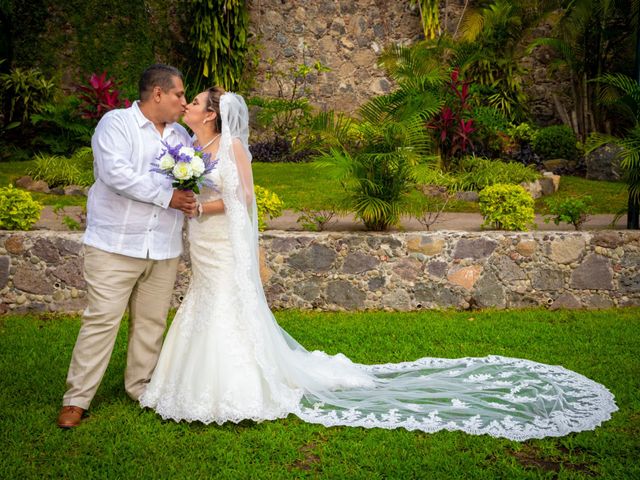 La boda de Raul y Berenice en Temixco, Morelos 38