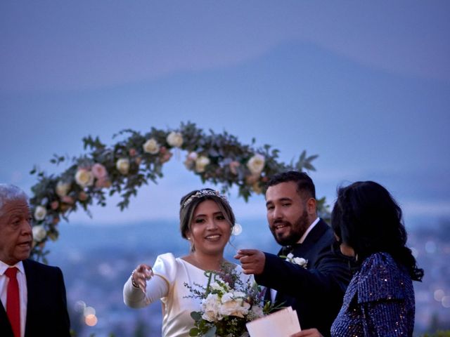 La boda de Juan y Vane en Pátzcuaro, Michoacán 17