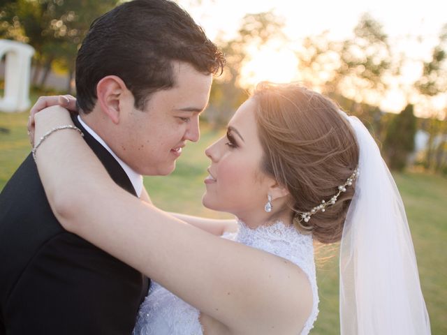 La boda de Juan Jesús y Diana en Morelia, Michoacán 10