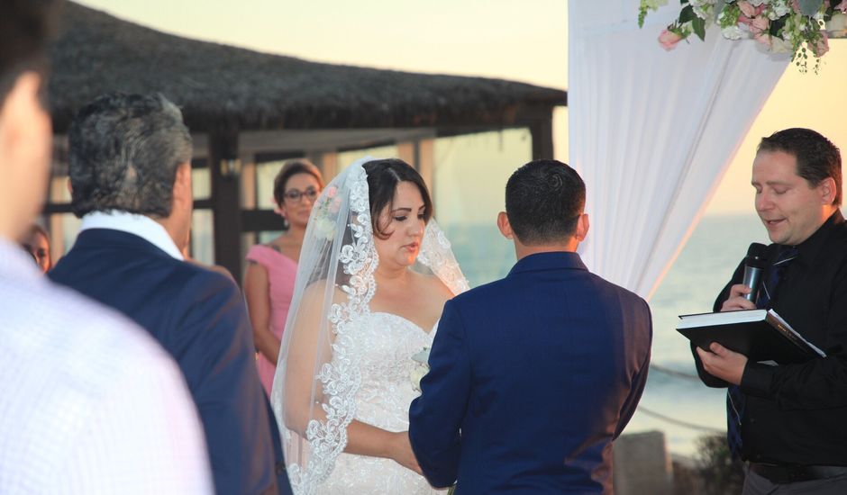 La boda de Randolph y Erika en Rosarito, Baja California