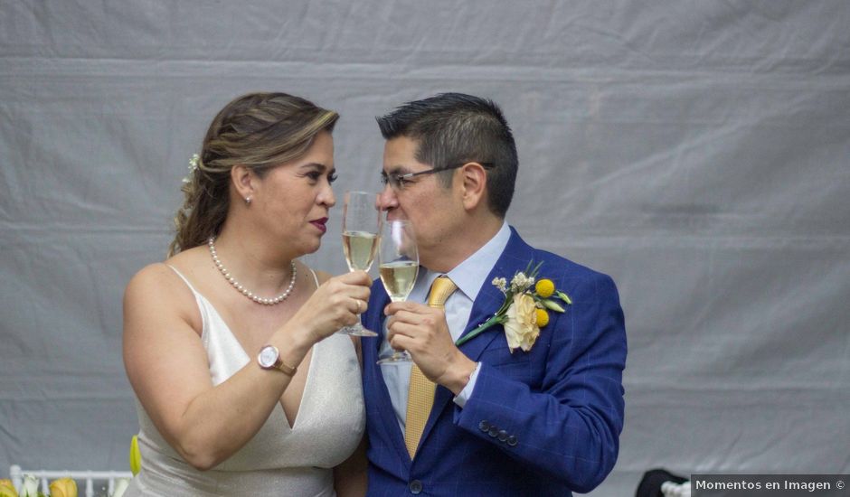 La boda de Víctor y Adriana en Atizapán de Zaragoza, Estado México