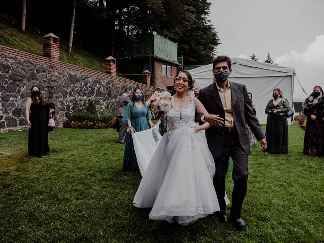 La boda de Álex y Leslie en Huixquilucan, Estado México 13