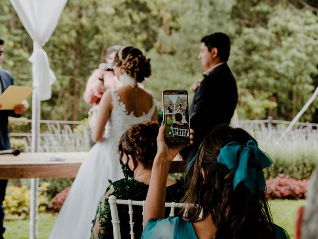 La boda de Álex y Leslie en Huixquilucan, Estado México 17