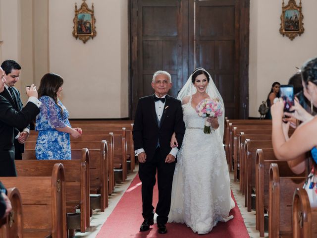 La boda de Cesar y Alejandra en San Nicolás de los Garza, Nuevo León 32