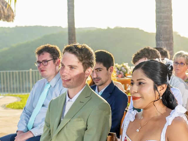 La boda de Henry y Rosy en Huatulco, Oaxaca 14