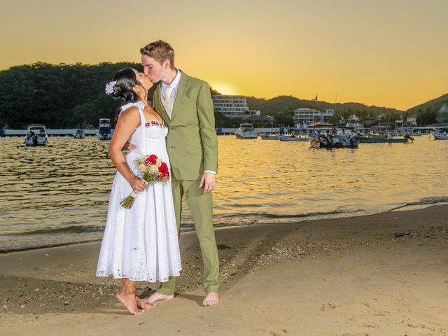 La boda de Henry y Rosy en Huatulco, Oaxaca 22