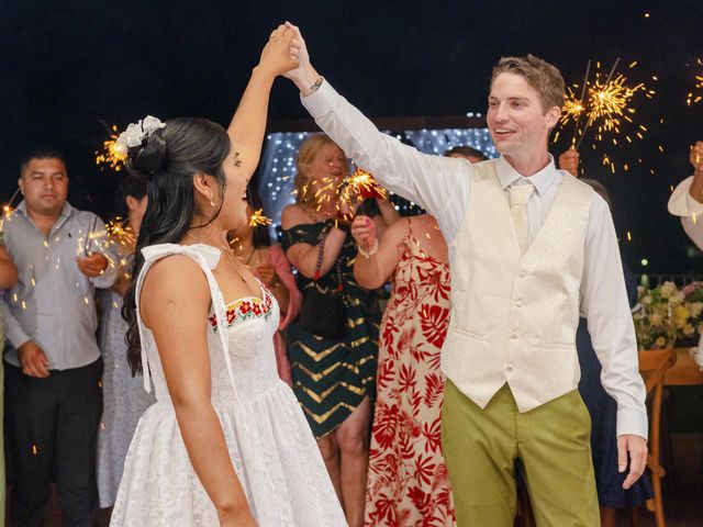 La boda de Henry y Rosy en Huatulco, Oaxaca 50