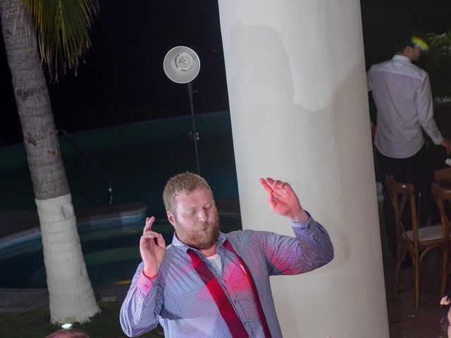 La boda de Henry y Rosy en Huatulco, Oaxaca 52