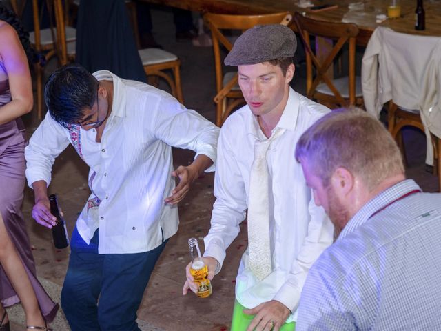 La boda de Henry y Rosy en Huatulco, Oaxaca 54