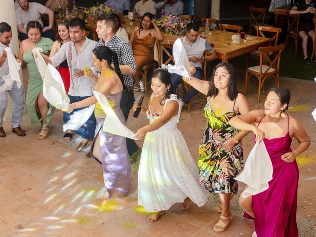 La boda de Henry y Rosy en Huatulco, Oaxaca 65