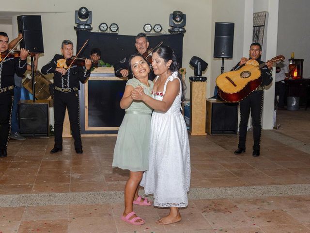 La boda de Henry y Rosy en Huatulco, Oaxaca 68