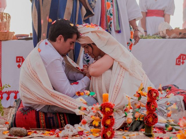 La boda de Felipe y Amparo  en Huatulco, Oaxaca 1