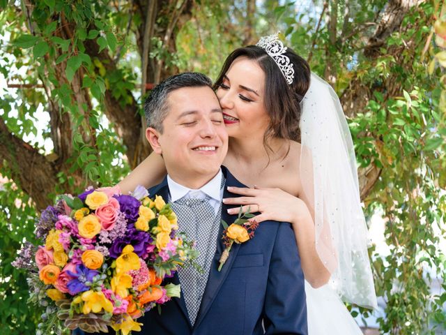 La boda de Luis y Llanet en Hermosillo, Sonora 30
