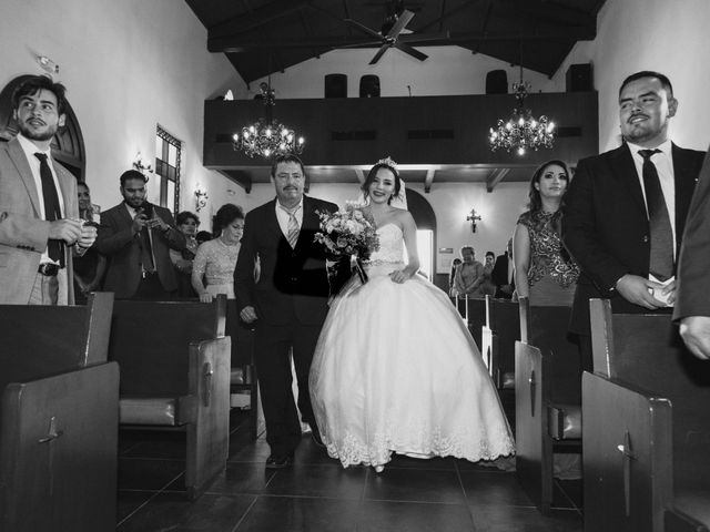 La boda de Luis y Llanet en Hermosillo, Sonora 52