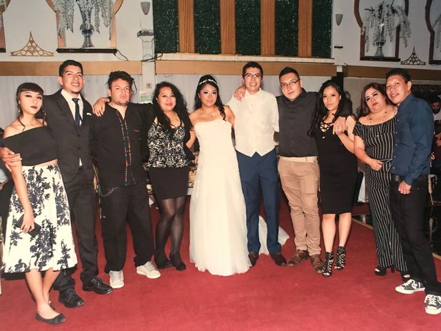 La boda de Benjamin y Angélica en Iztapalapa, Ciudad de México 24