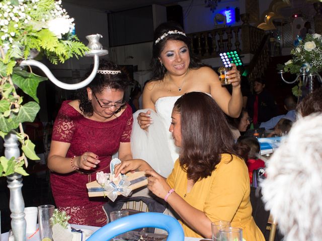 La boda de Benjamin y Angélica en Iztapalapa, Ciudad de México 122