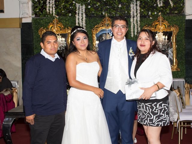 La boda de Benjamin y Angélica en Iztapalapa, Ciudad de México 167
