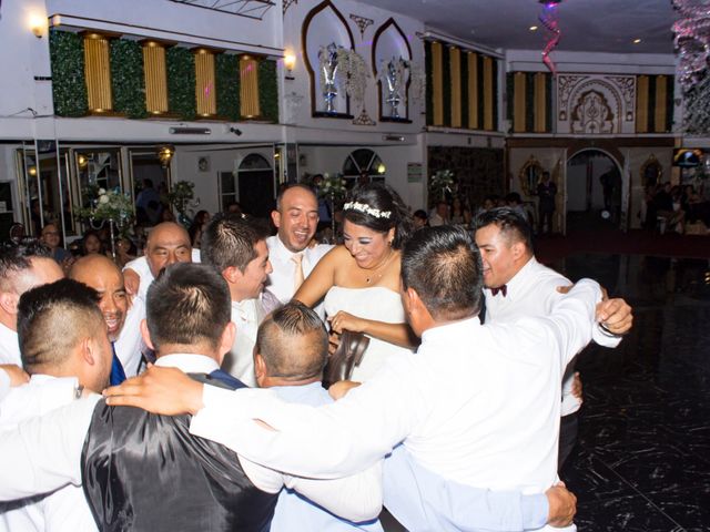La boda de Benjamin y Angélica en Iztapalapa, Ciudad de México 203
