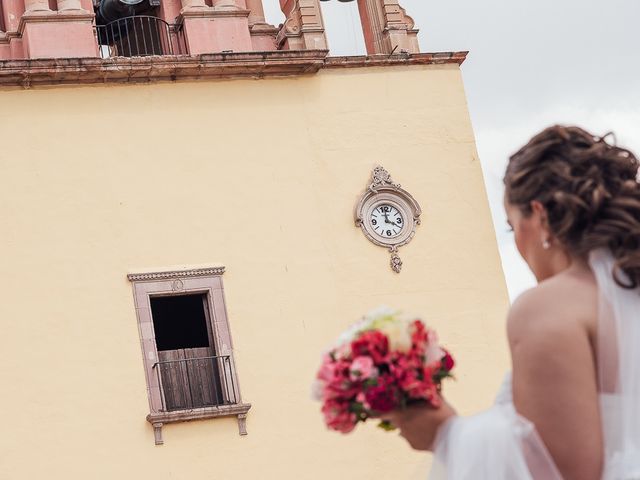 La boda de Rox y Ram en Aguascalientes, Aguascalientes 30