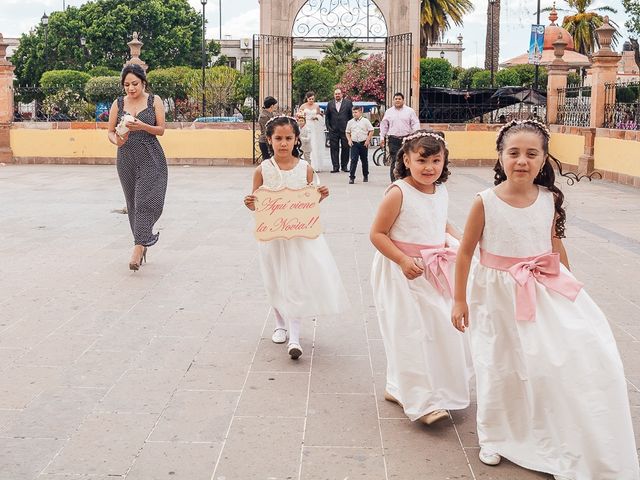 La boda de Rox y Ram en Aguascalientes, Aguascalientes 33